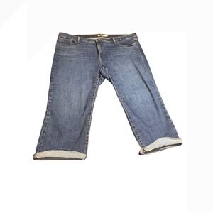 Levi's 311 Shaping‎ Skinny Capri Jeans Women's Plus 22W Medium Wash Stretch